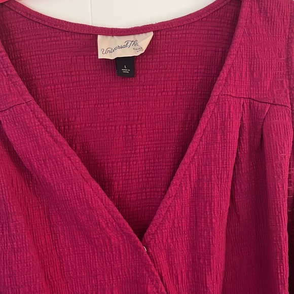 Universal threads top L - Picture 2 of 4